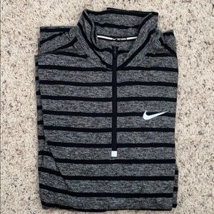 Men’s Small Nike Running Quarter-zip